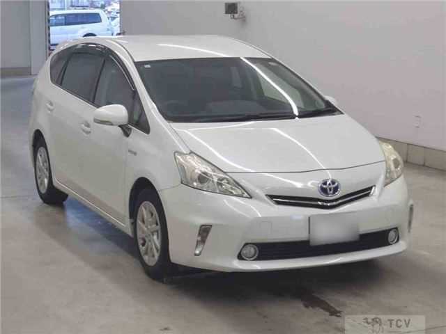 2014 Toyota PRIUS α