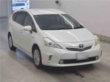 2014 Toyota PRIUS α
