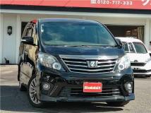 2013 Toyota Alphard G