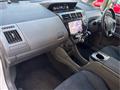 2014 Toyota PRIUS α