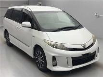 2014 Toyota Estima Hybrid
