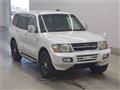 2001 Mitsubishi Pajero