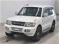 2001 Mitsubishi Pajero
