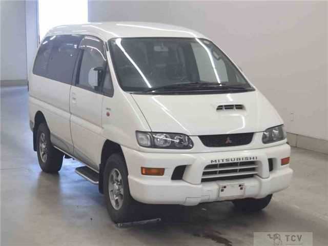 2002 Mitsubishi Delica Spacegear