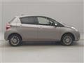 2017 Toyota Vitz
