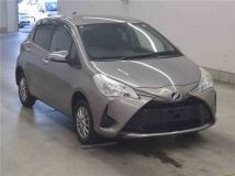 2017 Toyota Vitz