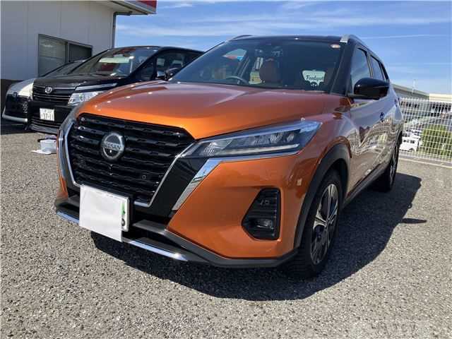 2020 Nissan KIX