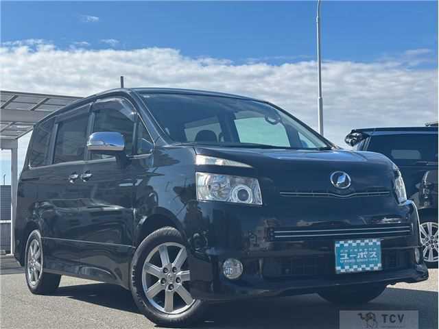 2010 Toyota Voxy