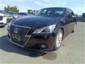 2015 Toyota Crown Hybrid