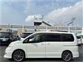 2009 Nissan Serena
