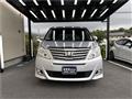 2013 Toyota Alphard G