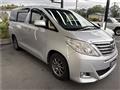 2013 Toyota Alphard G