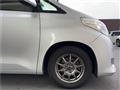 2013 Toyota Alphard G