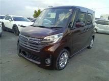 2016 Nissan ROOX
