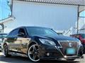 2013 Toyota Crown Hybrid