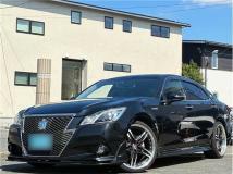 2013 Toyota Crown Hybrid
