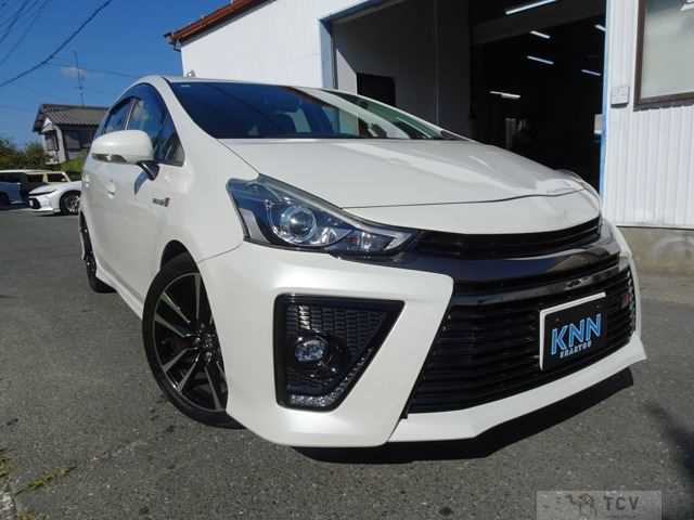 2018 Toyota PRIUS α