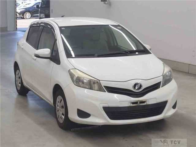 2013 Toyota Vitz