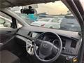 2013 Toyota Isis