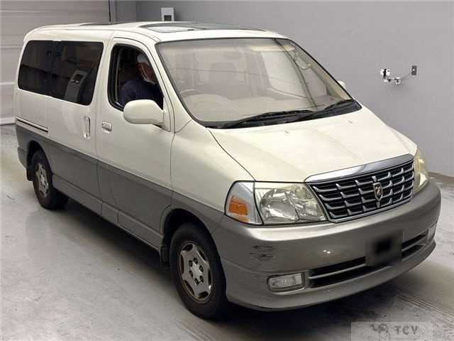 2001 Toyota Grand Hiace