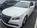 2015 Toyota Crown