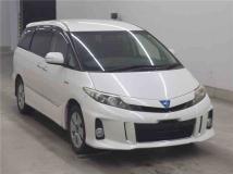 2013 Toyota Estima Hybrid