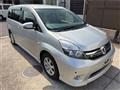 2014 Toyota Isis