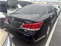 2015 Toyota Crown Hybrid