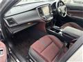 2013 Toyota Crown Hybrid