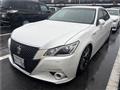 2013 Toyota Crown Hybrid