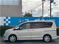 2013 Nissan Serena