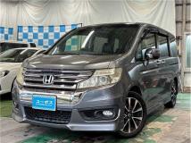 2013 Honda Step WGN