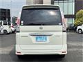 2009 Nissan Serena
