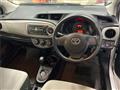 2013 Toyota Vitz