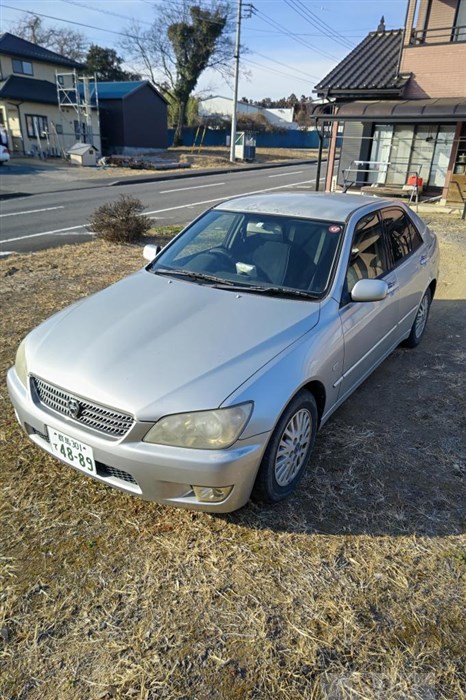 2003 Toyota Altezza