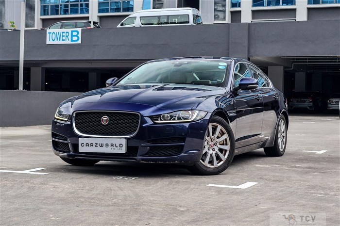 2016 Jaguar XE