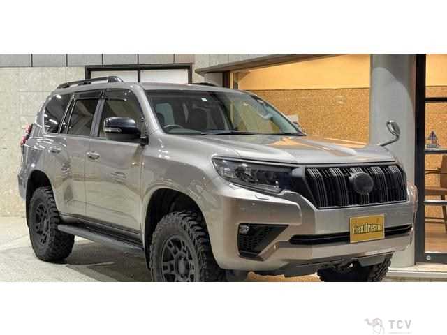 2023 Toyota Land Cruiser Prado