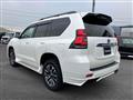 2023 Toyota Land Cruiser Prado