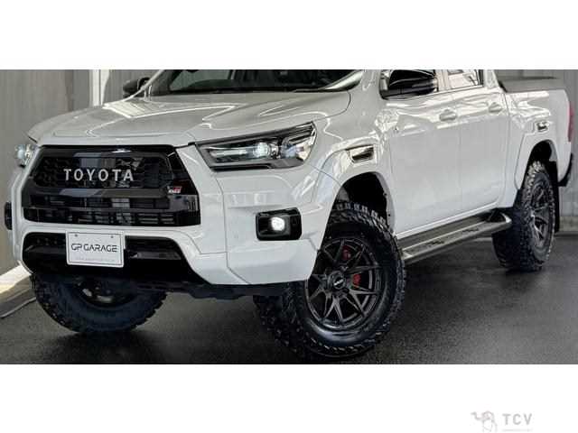 2023 Toyota Hilux