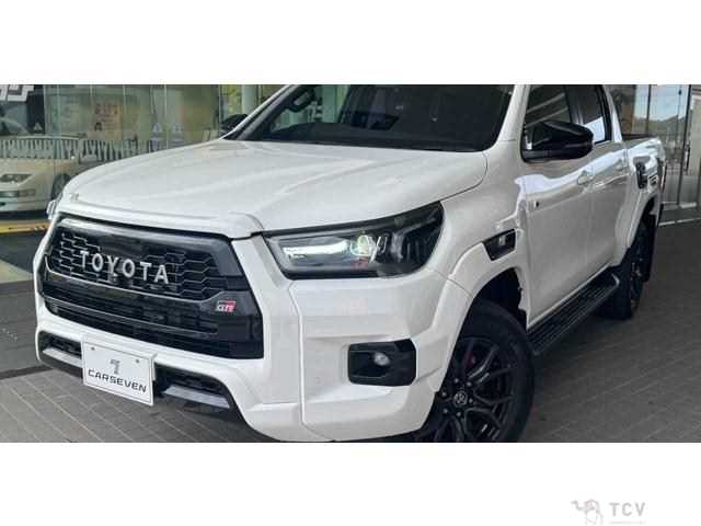 2023 Toyota Hilux