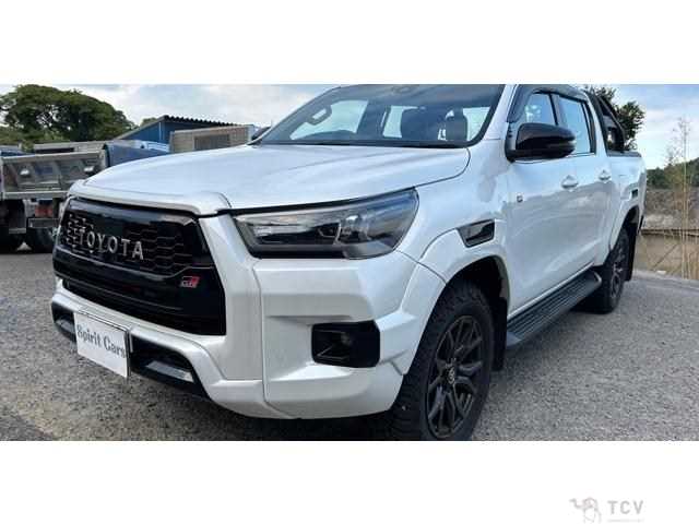2023 Toyota Hilux