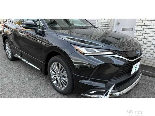 2025 Toyota Harrier Hybrid