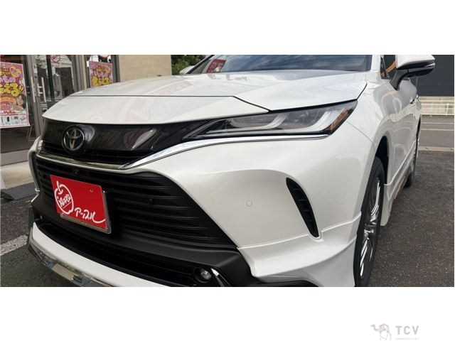 2025 Toyota Harrier Hybrid