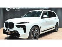 2023 BMW X7