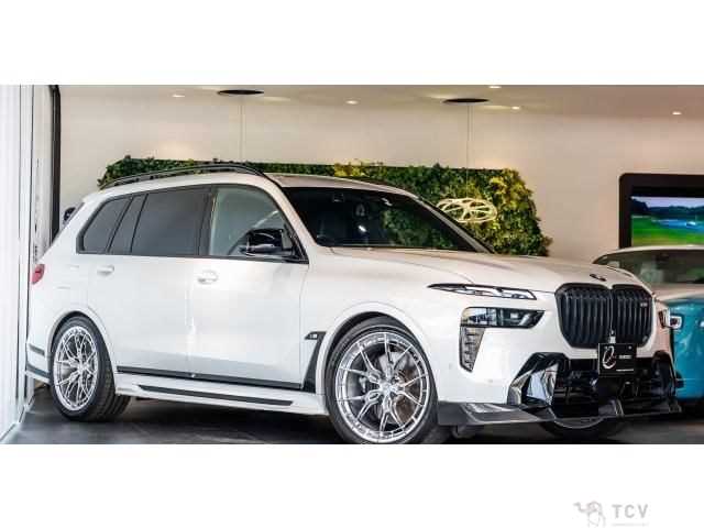 2023 BMW X7