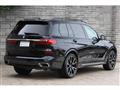 2022 BMW X7
