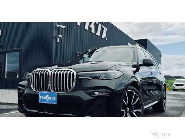 2022 BMW X7