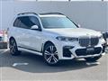 2021 BMW X7