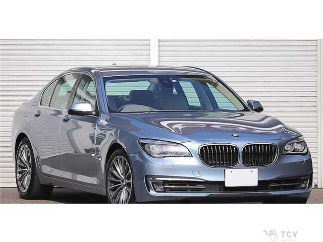 2012 BMW 7 Series