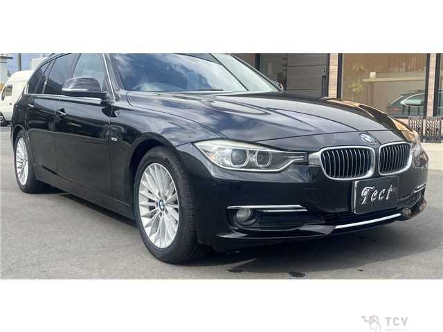2013 BMW 3 Series